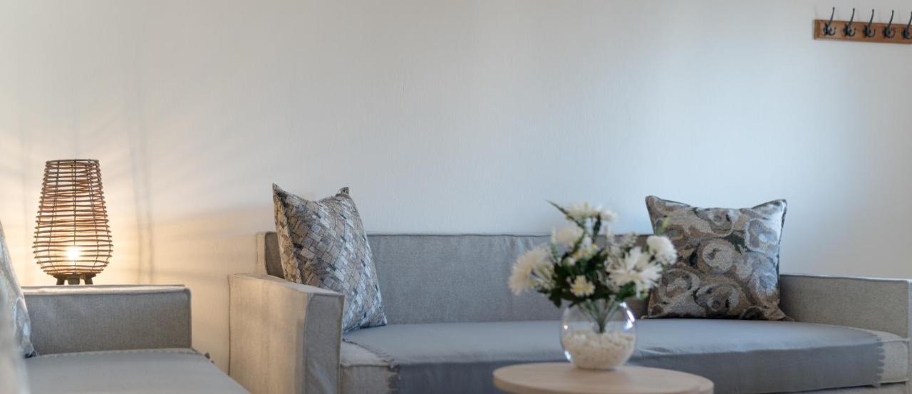 Mouses Apartments ลีเมนาส ภายนอก รูปภาพ