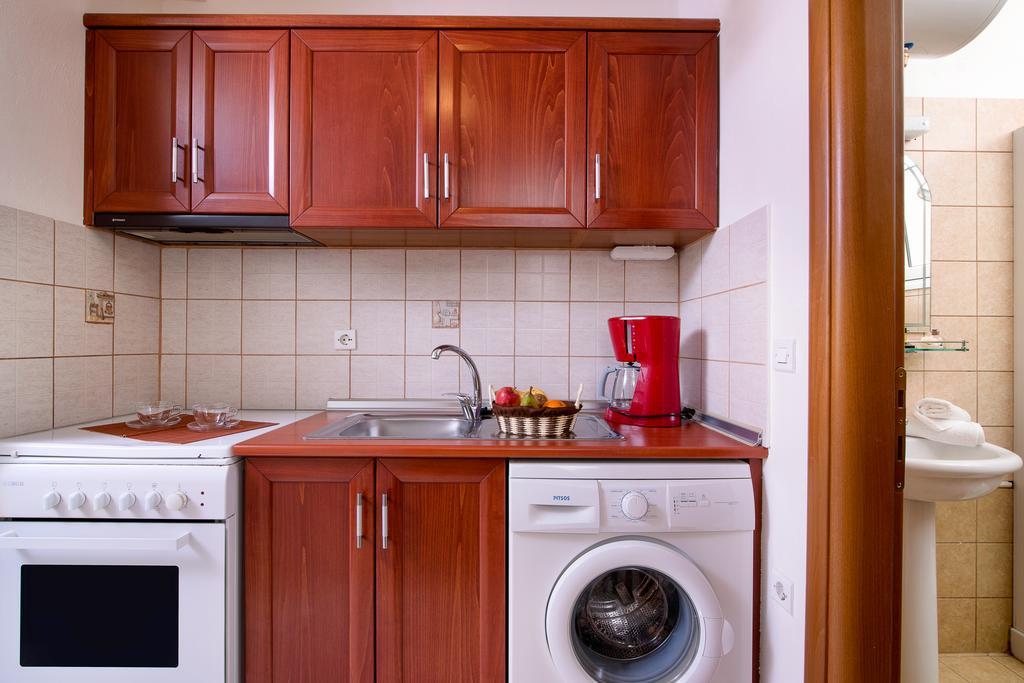 Mouses Apartments ลีเมนาส ภายนอก รูปภาพ