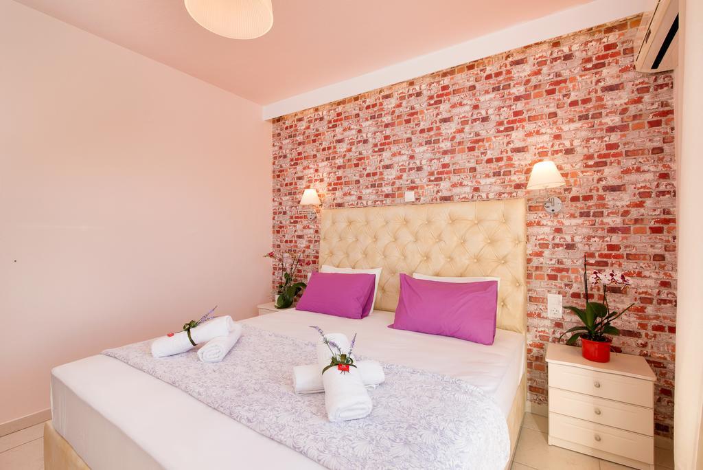 Mouses Apartments ลีเมนาส ภายนอก รูปภาพ